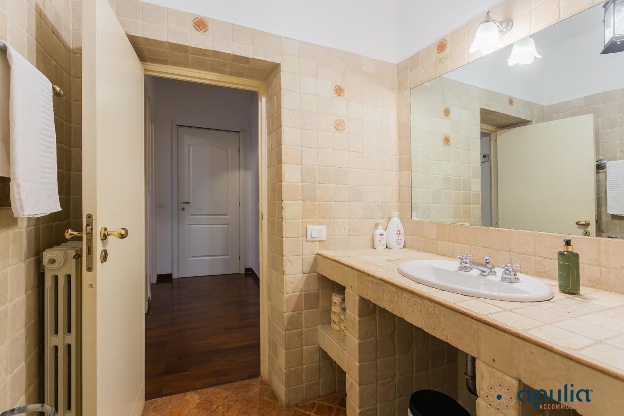 Titti'S House By Apulia Accommodation Bari Buitenkant foto